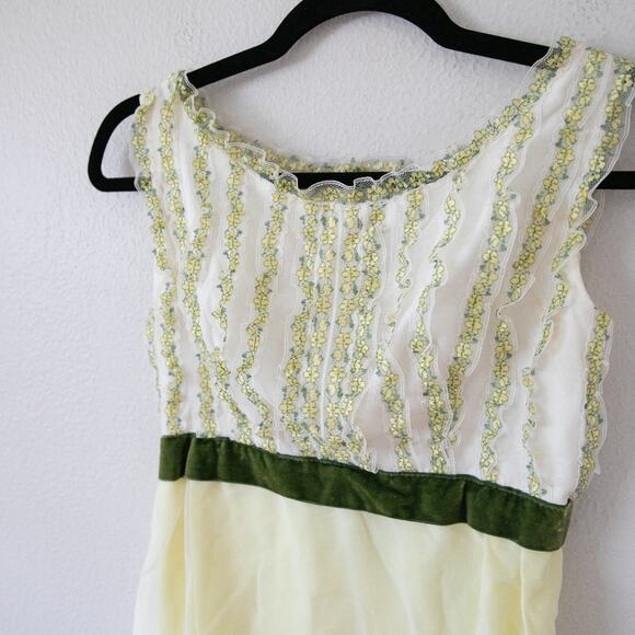 Vintage 1960s Nadine Floral Yellow Empire Waist Chiffon Dress - Picture 2 of 12